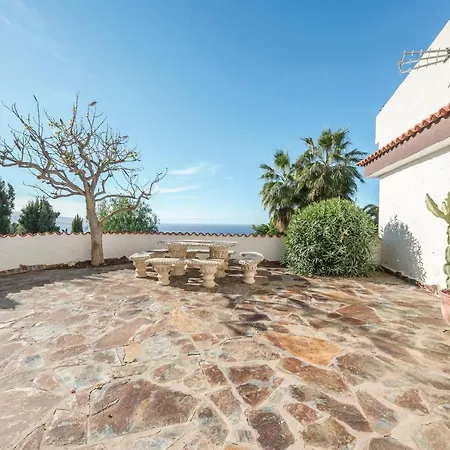 Casa Rodolfo Daire *
